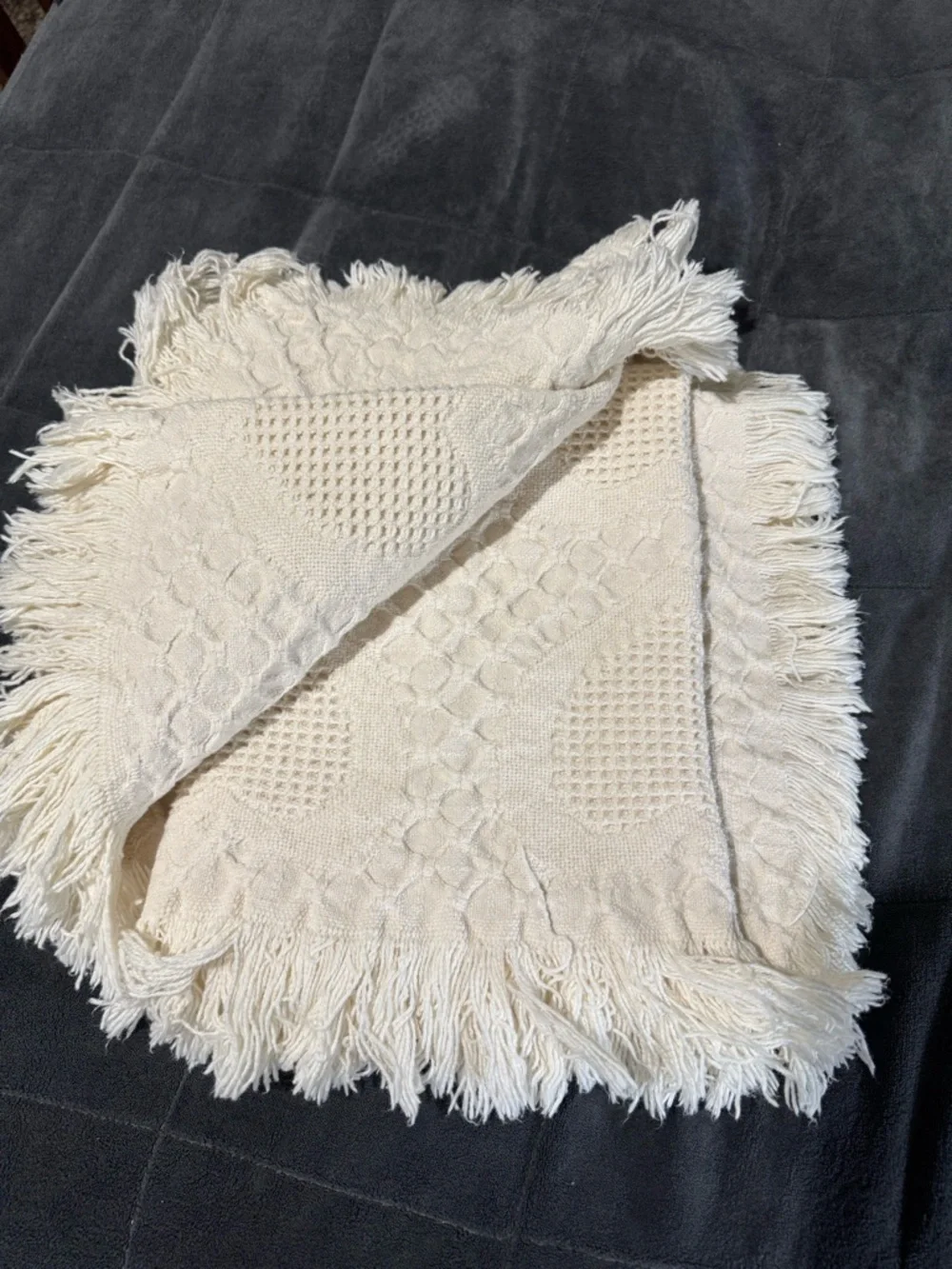 Cream knit heart throw blanket crotchet